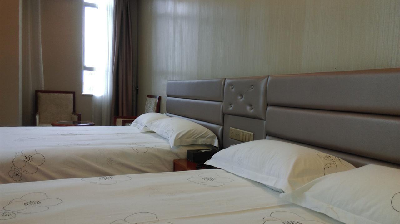 Guangzhou Tie Lv Hotel Dış mekan fotoğraf
